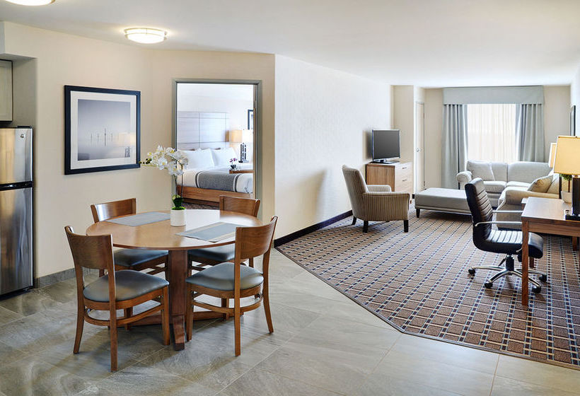 Hotel Pomeroy Inn And Suites Vermilion | Vermilion | Alberta | Canada 2