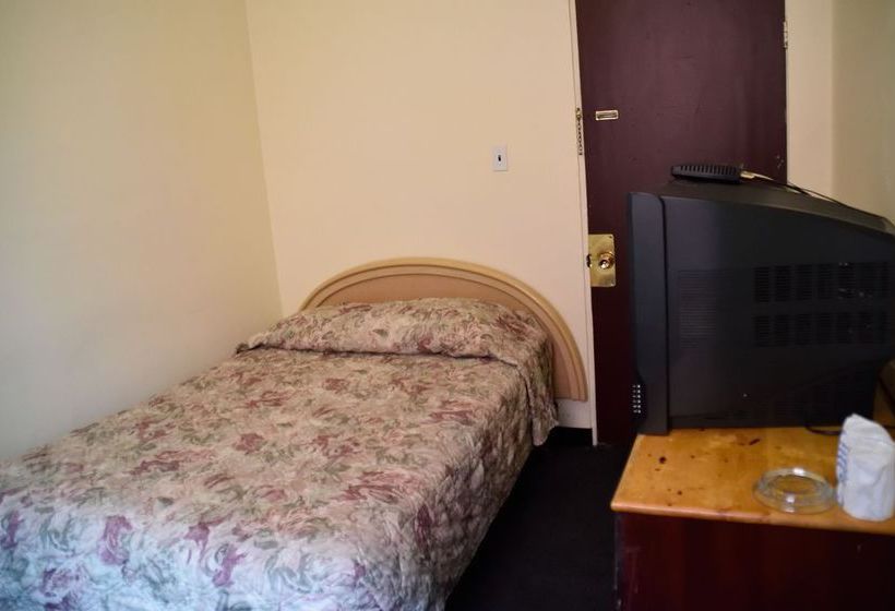 Hotel Commercial | Edmonton | Alberta | Canada 2