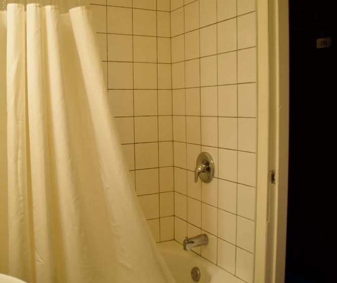 Hotel Commercial | Edmonton | Alberta | Canada 4