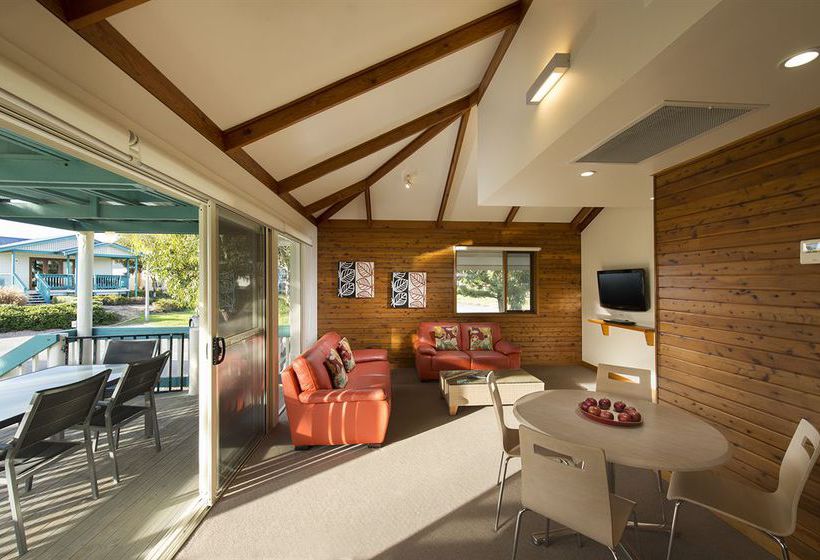 Adelaide Shores Resort | West Beach | South Australia | Australia 5