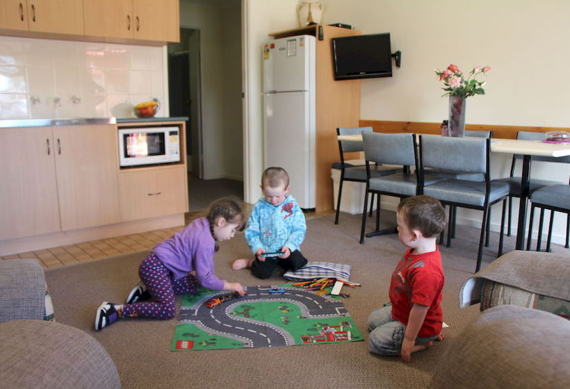 Warrnambool Holiday Park And Motel | Warrnambool | Victoria | Australia 6