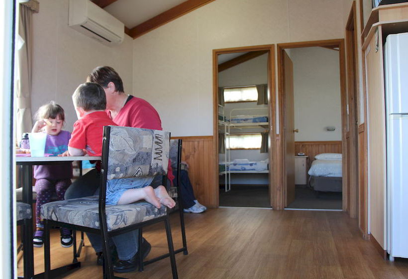 Warrnambool Holiday Park And Motel | Warrnambool | Victoria | Australia 8