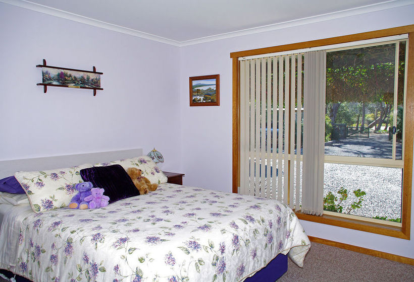 Pelican Bay Bed And Breakfast | Coles Bay | Tasmania | Australia 15