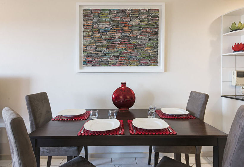 Darwin Executive Studio & Free Car | Darwin | Northern Territory | Australia 7