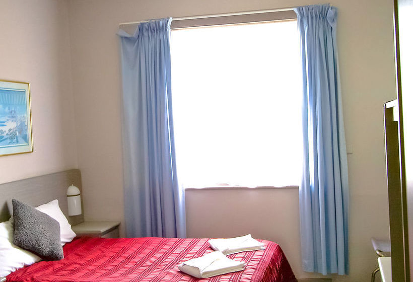 Motel Tea Gardens Waterfront Bed & Breakfast | Tea Gardens | New South Wales | Australia 1