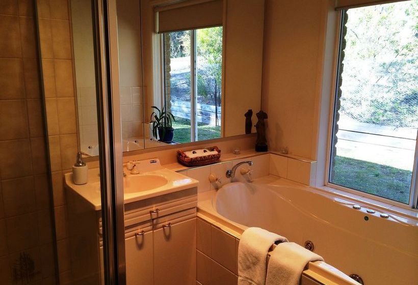 Countryside Connections Studio Hepburn Springs | Hepburn Springs | Victoria | Australia 8