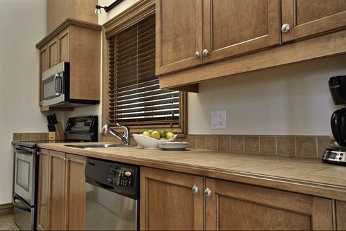 Hotel Rabaska | Mont Tremblant | Quebec | Canada 1