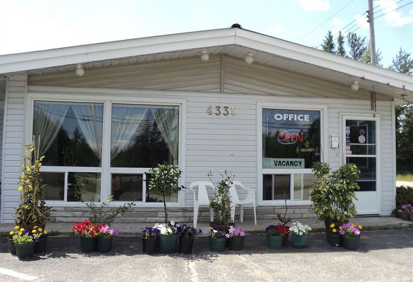 Bay Motel | North Bay | Ontario | Canada 13