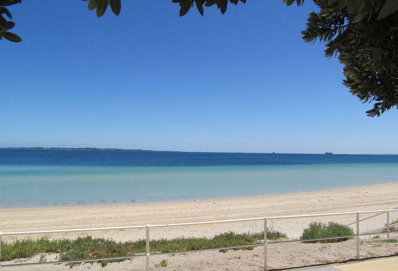 Beachside Apartments | Rockingham | Western Australia | Australia 7