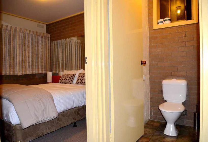 Emmanuel Holiday Apartments | Lakes Entrance | Victoria | Australia 10