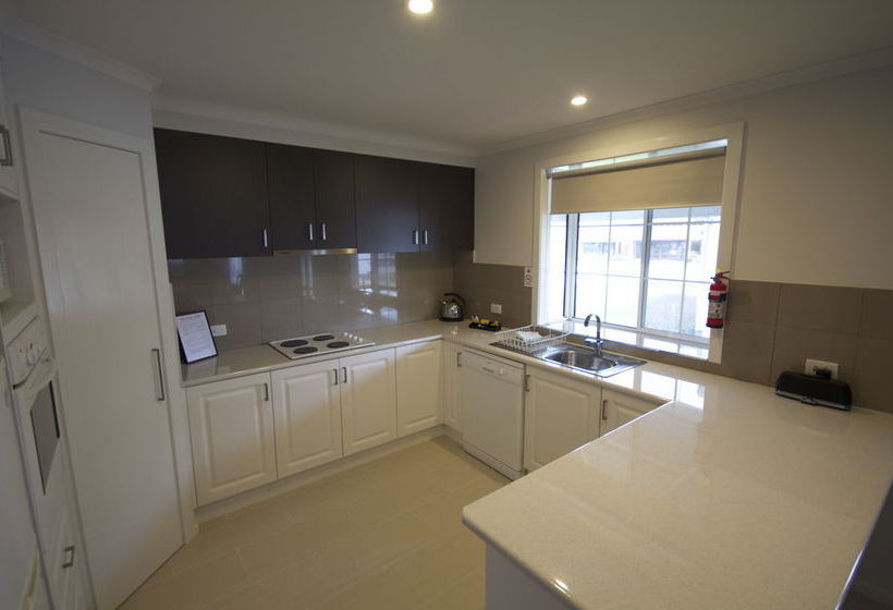 Mayfair Serviced Apartments | Traralgon | Victoria | Australia 5