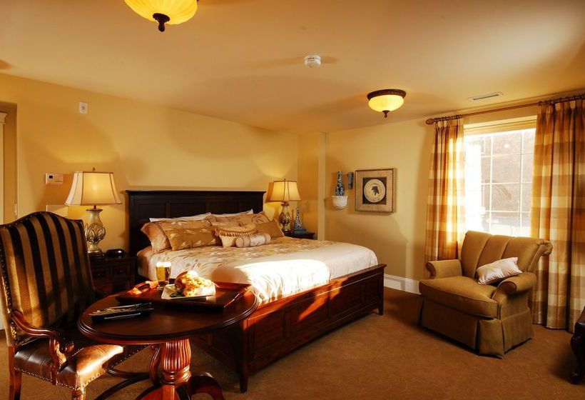 Hotel Grant Hall | Moose Jaw | Saskatchewan | Canada 10