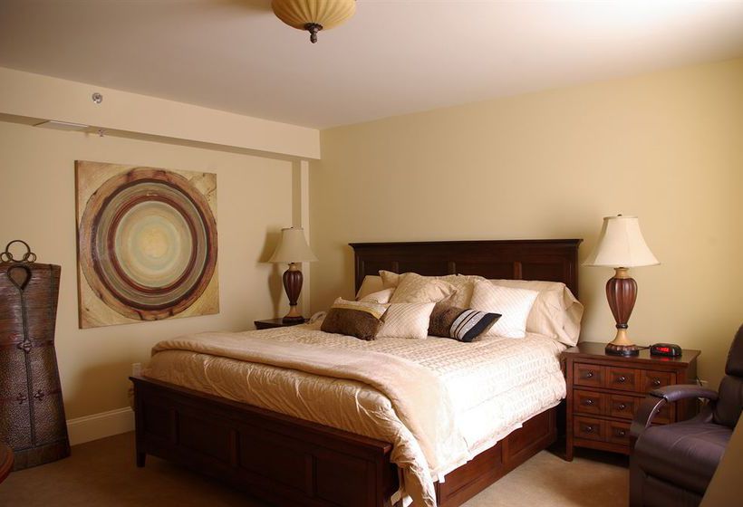 Hotel Grant Hall | Moose Jaw | Saskatchewan | Canada 3