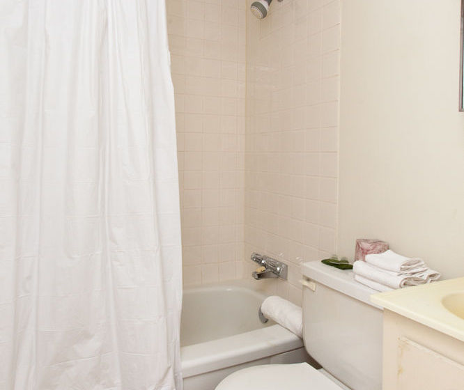 Wharncliffe Suites | London | Ontario | Canada 14