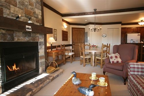 Hotel Algonquin | Mont Tremblant | Quebec | Canada 10