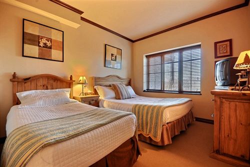 Hotel Algonquin | Mont Tremblant | Quebec | Canada 14