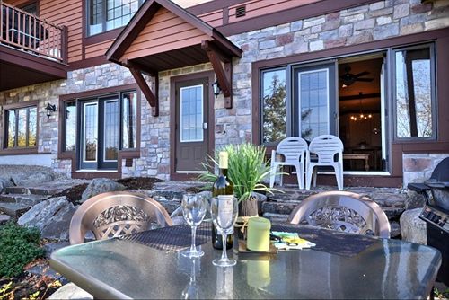 Hotel Algonquin | Mont Tremblant | Quebec | Canada 19