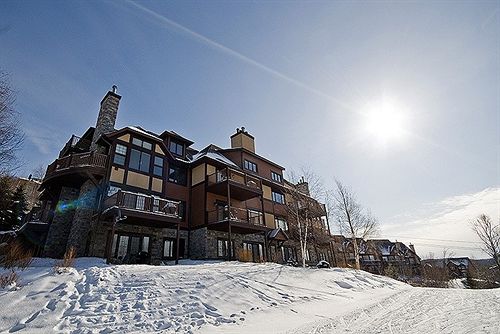 Hotel Algonquin | Mont Tremblant | Quebec | Canada 9
