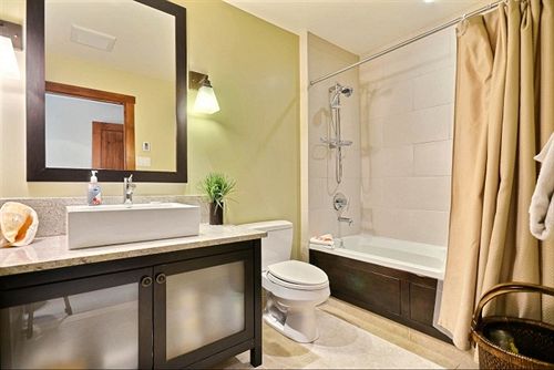 Hotel Etoile Du Matin | Mont Tremblant | Quebec | Canada 5