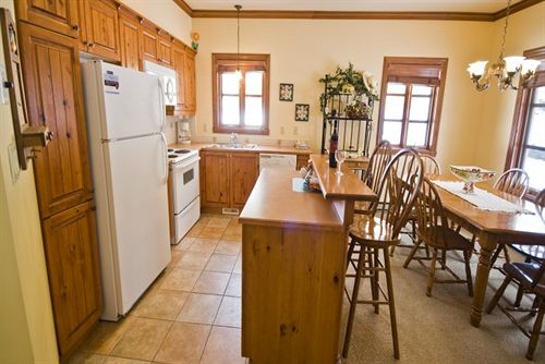 Hotel Le Plateau | Mont Tremblant | Quebec | Canada 20