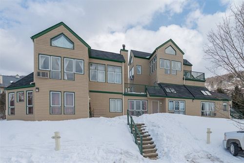 Hotel La Chouette Mont Tremblant Quebec