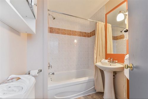 Hotel La Chouette | Mont Tremblant | Quebec | Canada 17