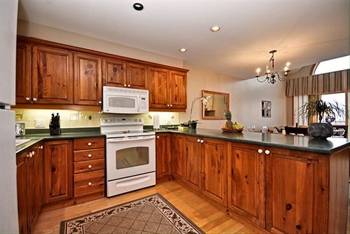 Hotel La Clairiere | Mont Tremblant | Quebec | Canada 9