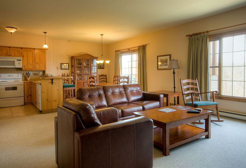 Hotel Les Falaises | Mont Tremblant | Quebec | Canada 8