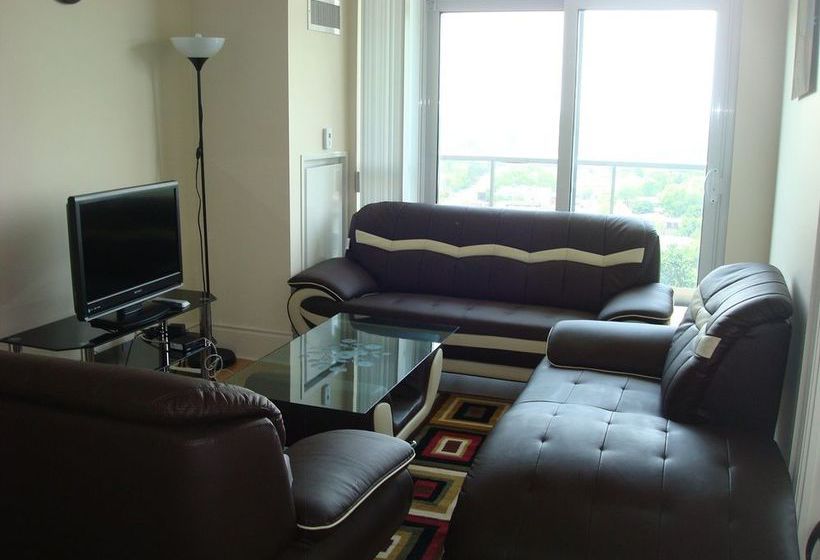Hotel Kashaneh Guest House - 15 Greenview | Toronto | Ontario | Canada 2