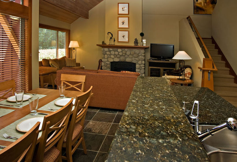 Hotel Westwind Properties At Montebello Ii | Whistler | British Columbia | Canada 6