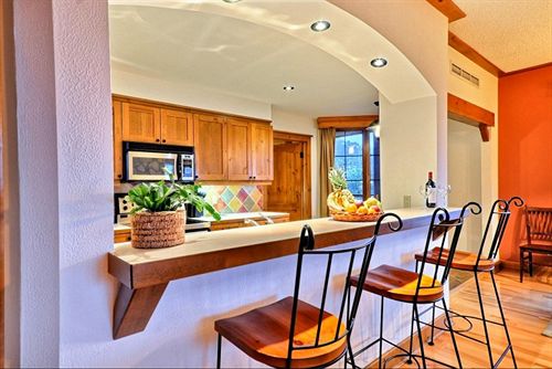 Hotel L'equinoxe | Mont Tremblant | Quebec | Canada 4