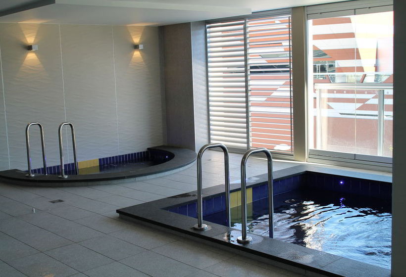 Adelaide Dresscircle Apartments North Terrace | Adelaide | South Australia | Australia 2