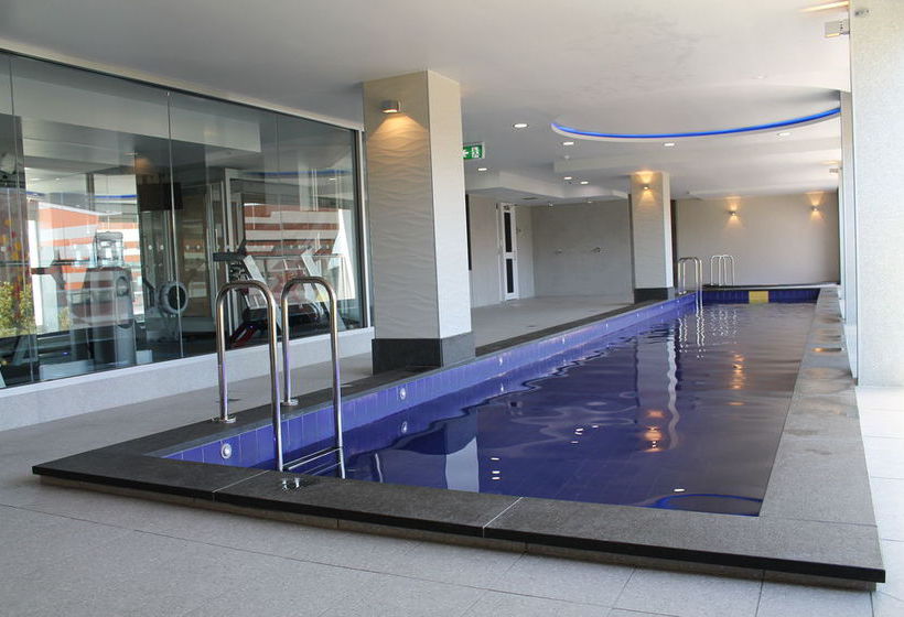 Adelaide Dresscircle Apartments North Terrace | Adelaide | South Australia | Australia 3