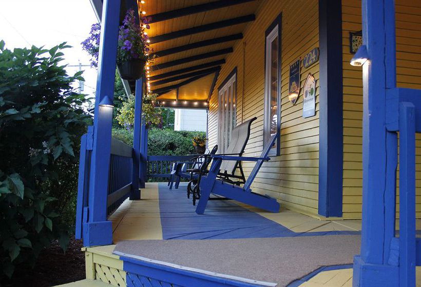 Bed and Breakfast Au Saut Du Lit | Magog | Quebec | Canada 7