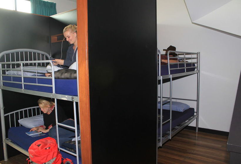 Hostel Bunk Backpackers | Fortitude Valley | Queensland | Australia 10