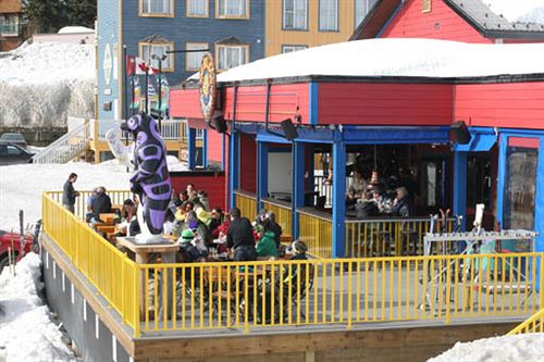 Hotel The Bulldog | Vernon | British Columbia | Canada 8