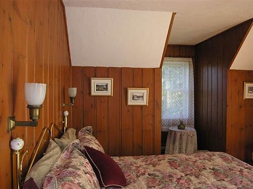 Auberge Bonne Nuit-bonjour Bed & Breakfast | Sainte Adele | Quebec | Canada 4