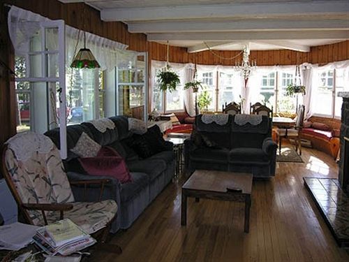 Auberge Bonne Nuit-bonjour Bed & Breakfast | Sainte Adele | Quebec | Canada 5