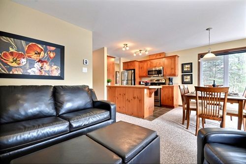 Hotel Oasis | Mont Tremblant | Quebec | Canada 11