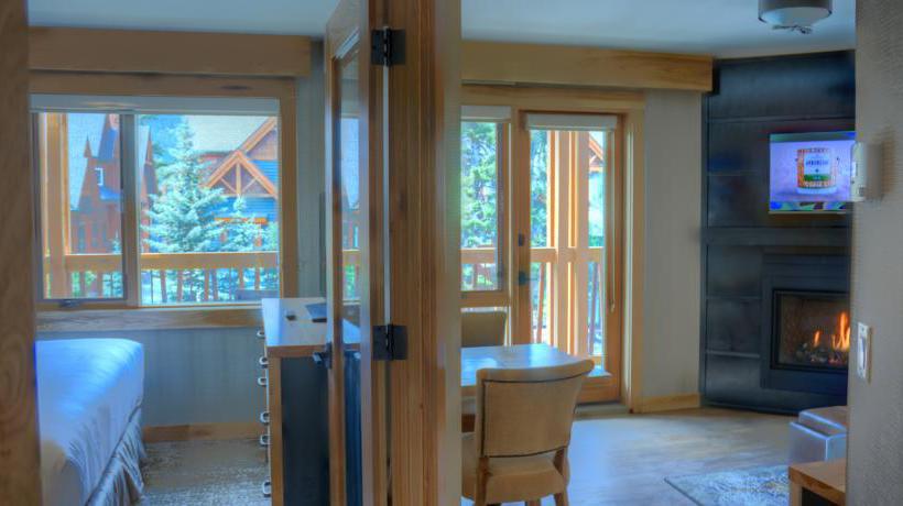 Moose Hotel & Suites | Banff | Alberta | Canada 9