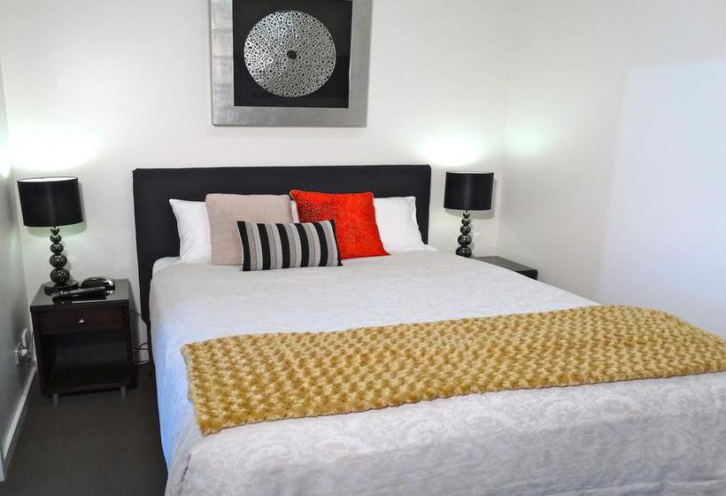 Flinders Wharf Apartment | Docklands | Victoria | Australia 1