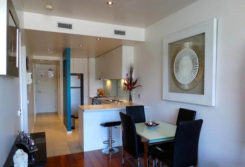 Flinders Wharf Apartment | Docklands | Victoria | Australia 2