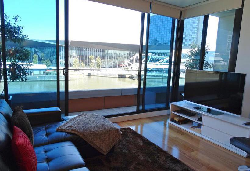 Flinders Wharf Apartment | Docklands | Victoria | Australia 8