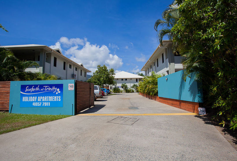 Seaforth Apartments Trinity Beach Queensland