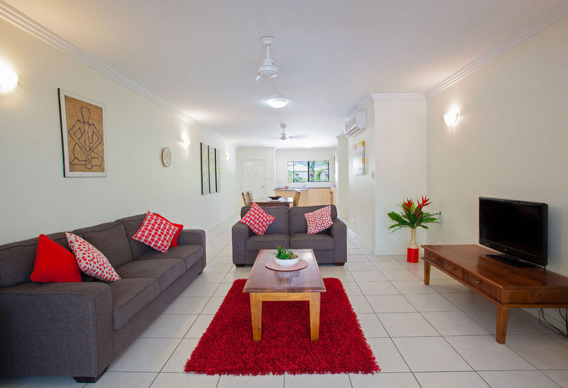 Seaforth Apartments | Trinity Beach | Queensland | Australia 3