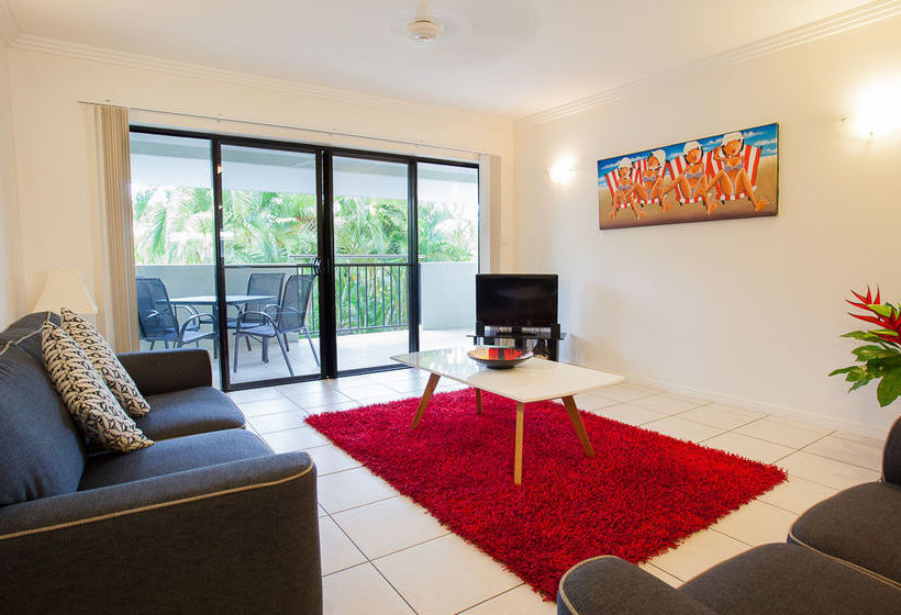 Seaforth Apartments | Trinity Beach | Queensland | Australia 5