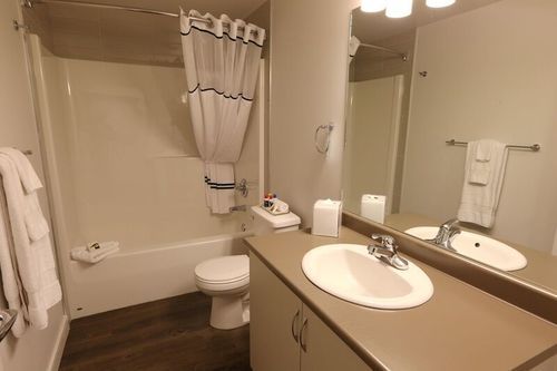 Hotel River Station Suite | Fort McMurray | Alberta | Canada 10