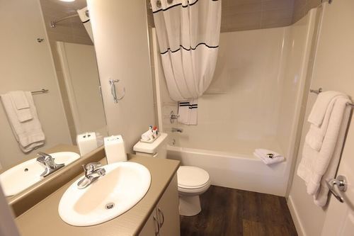 Hotel River Station Suite | Fort McMurray | Alberta | Canada 9