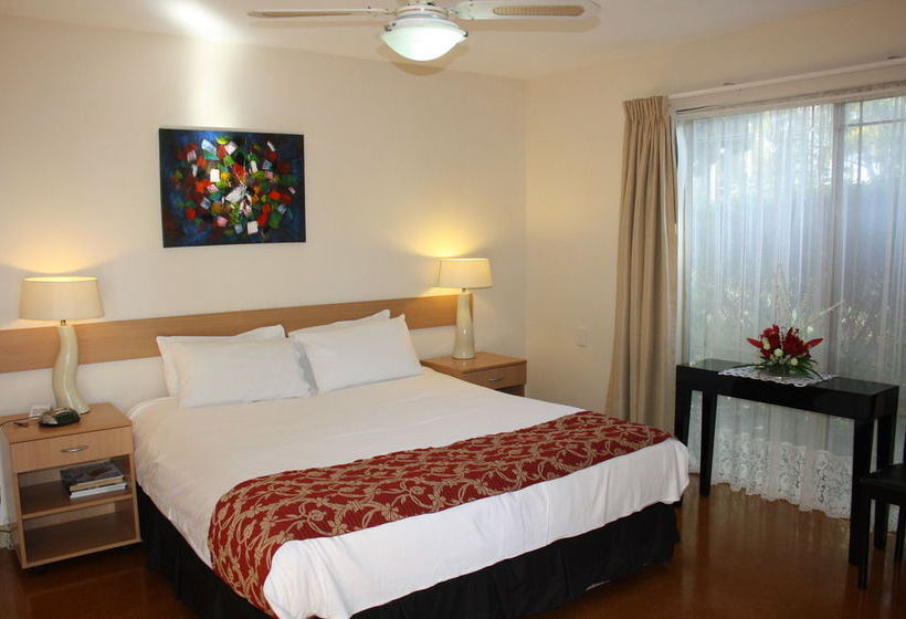 Hotel Swan Valley Oasis Resort | Henley Brook | Western Australia | Australia 16