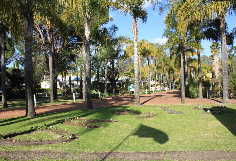 Hotel Swan Valley Oasis Resort | Henley Brook | Western Australia | Australia 17